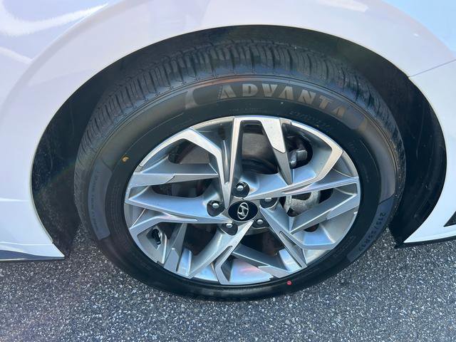 Used 2023 Hyundai Sonata SEL image 33