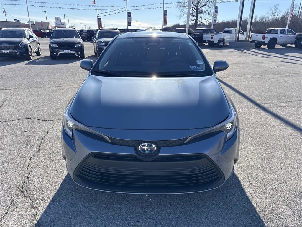 Used 2024 Toyota Corolla LE image 8