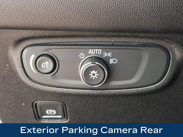 Used 2019 GMC Terrain SLE w/ Driver Convenience Package AWD/4WD image 9