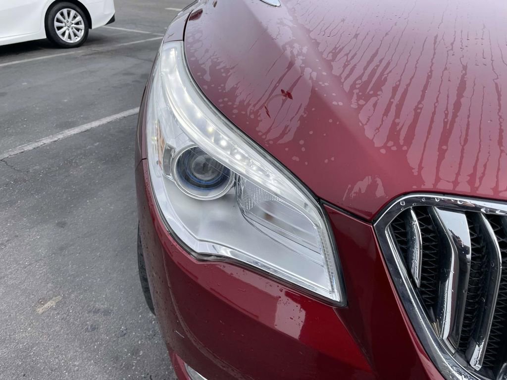 Used 2016 Buick Enclave Leather image 16