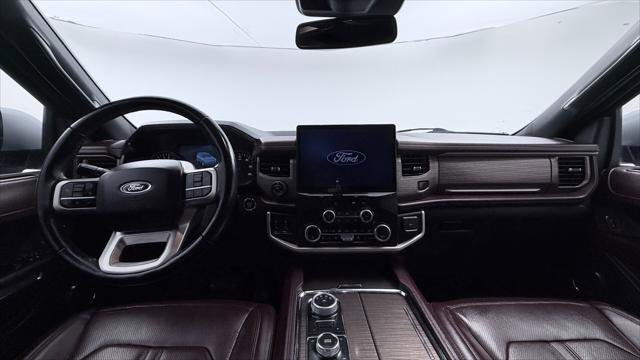 Used 2023 Ford Expedition Max Limited AWD/4WD image 24