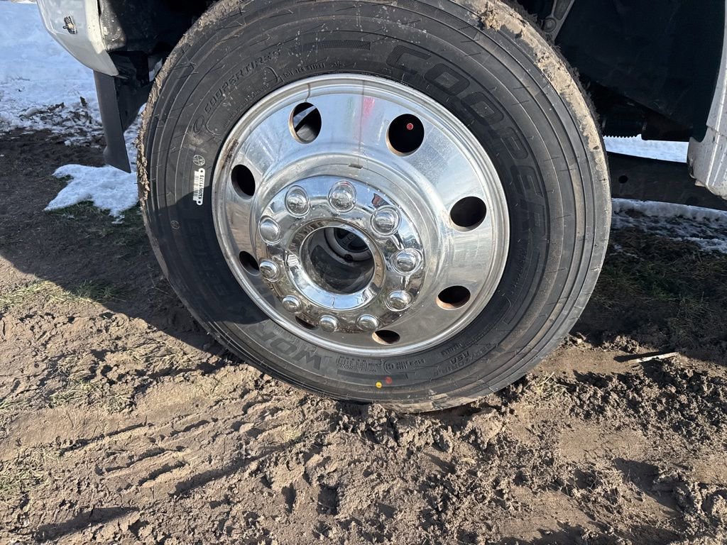 Used 2022 Ford F450 Platinum w/ FX4 Off-Road Package image 20