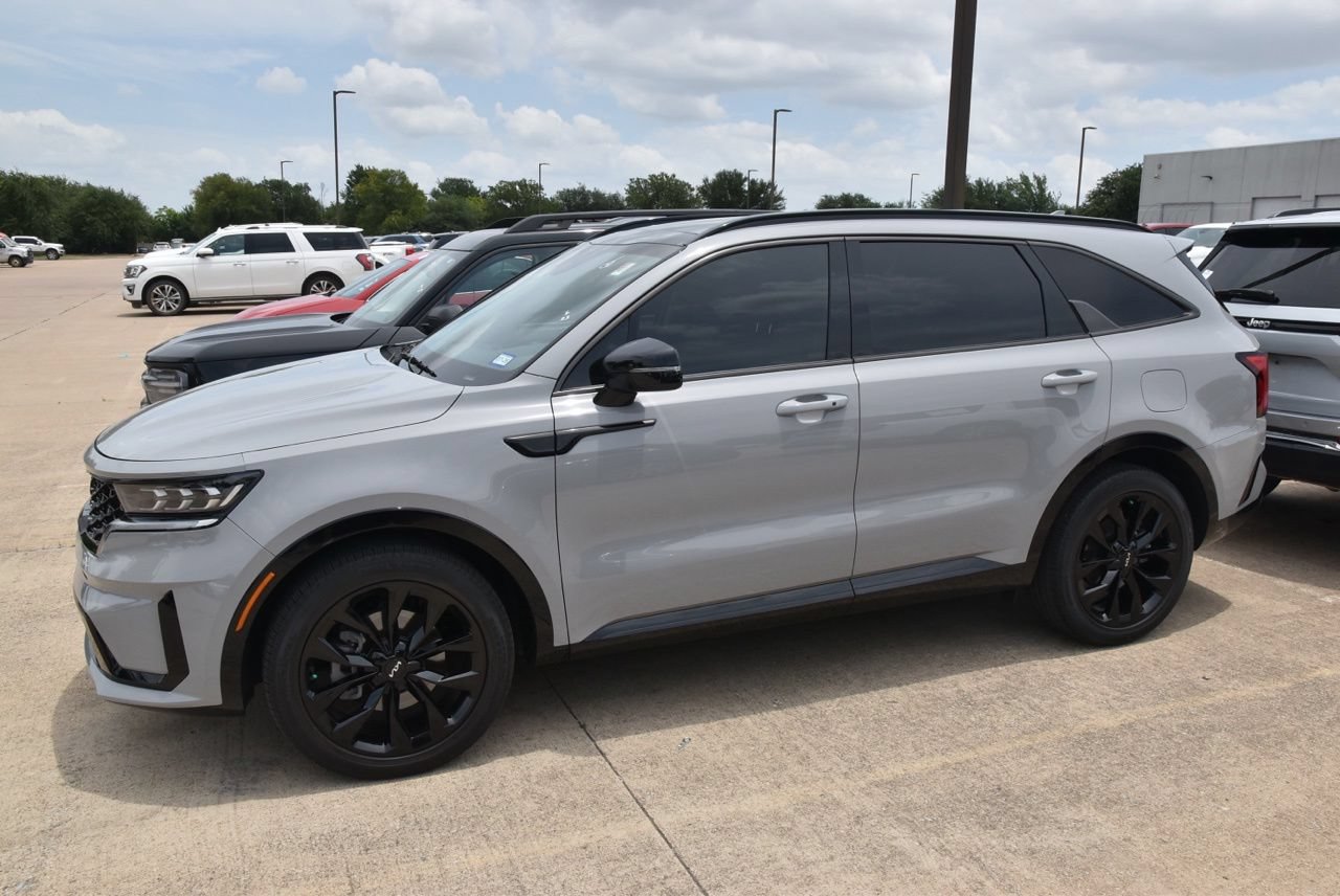 Used 2022 Kia Sorento SX FWD image 9