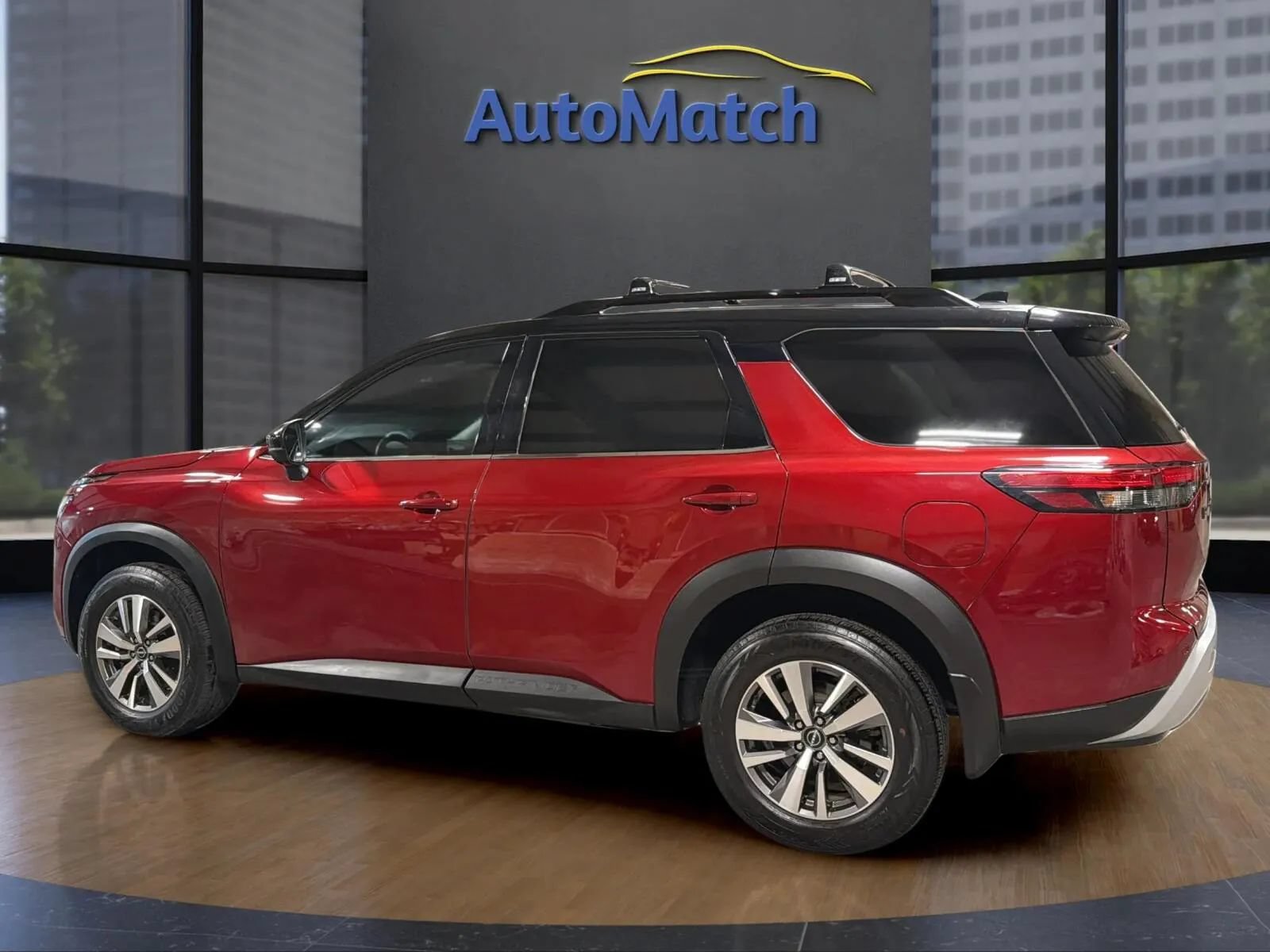 Used 2023 Nissan Pathfinder SL w/ Lighting Package (N92) AWD/4WD image 8
