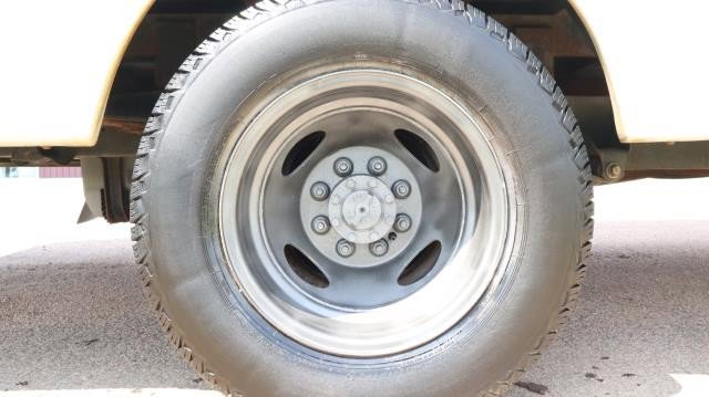 Used 2017 Ford E-350 and Econoline 350 Super Duty image 14