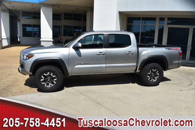 Used 2021 Toyota Tacoma TRD Off-Road w/ Technology Package AWD/4WD image 6