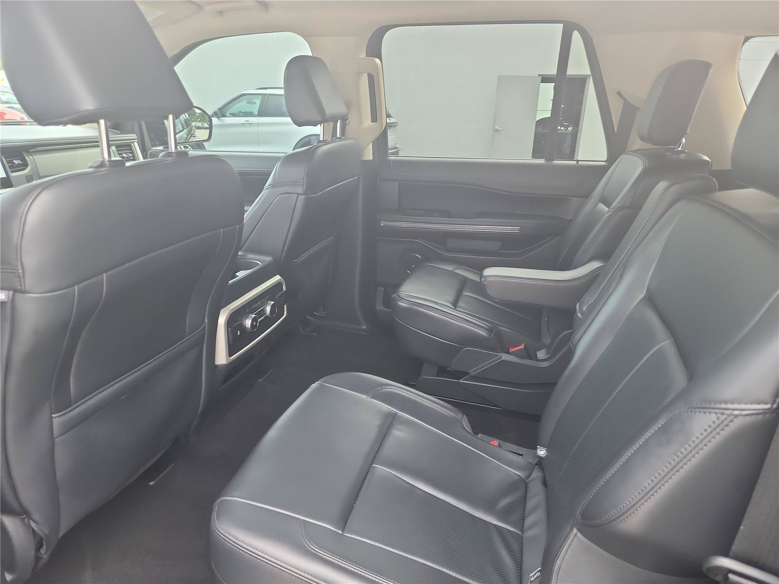Used 2023 Ford Expedition Max XLT RWD image 19