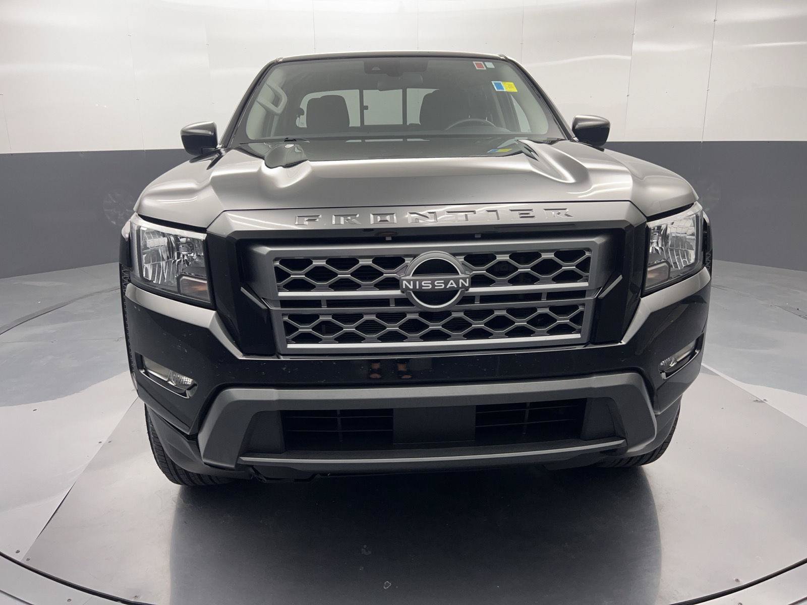 Used 2022 Nissan Frontier SV RWD image 30