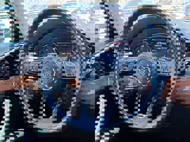 Used 2022 Audi A4 2.0T Premium w/ Convenience Package image 25