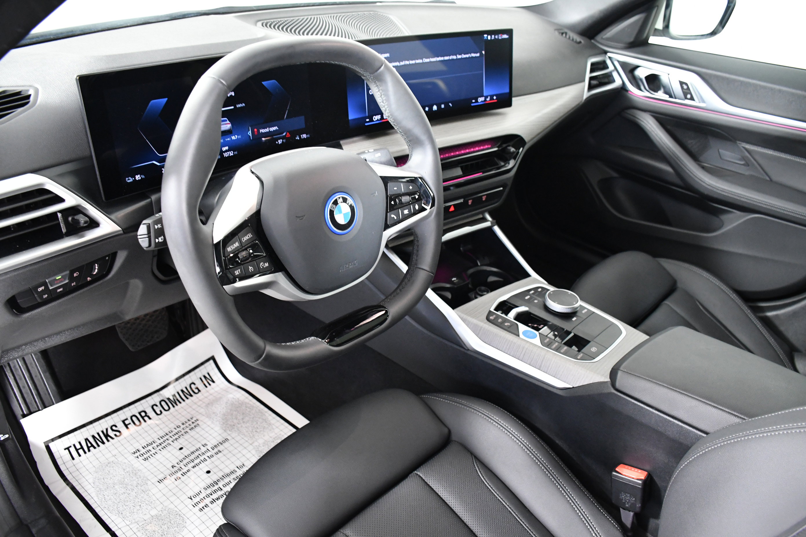 Used 2025 BMW i4 eDrive40 image 21