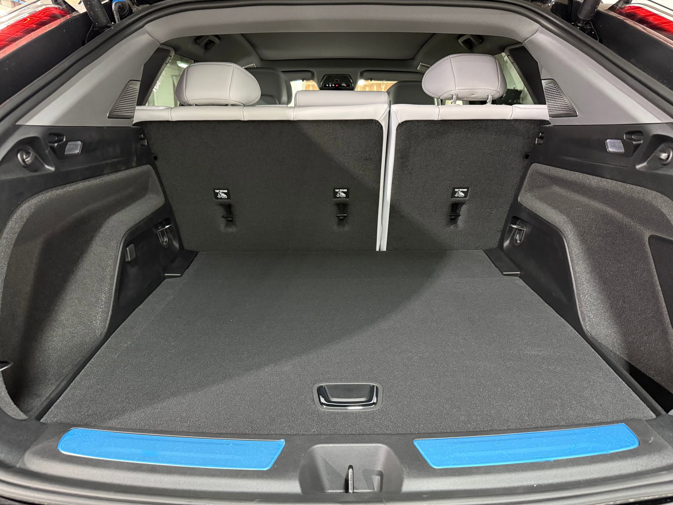 New 2026 Cadillac Optiq Sport 1 image 41