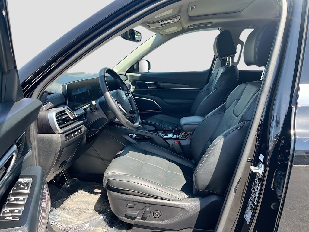 Used 2024 Kia Telluride SX w/ Towing Package image 22