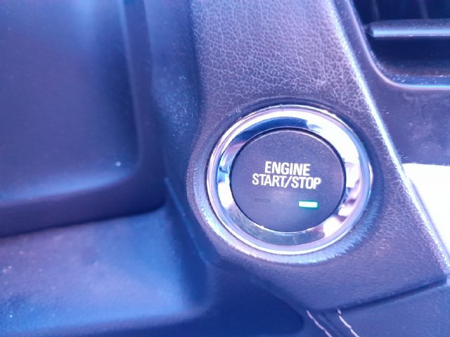 Used 2020 GMC Yukon SLT w/ Premium Edition AWD/4WD image 10