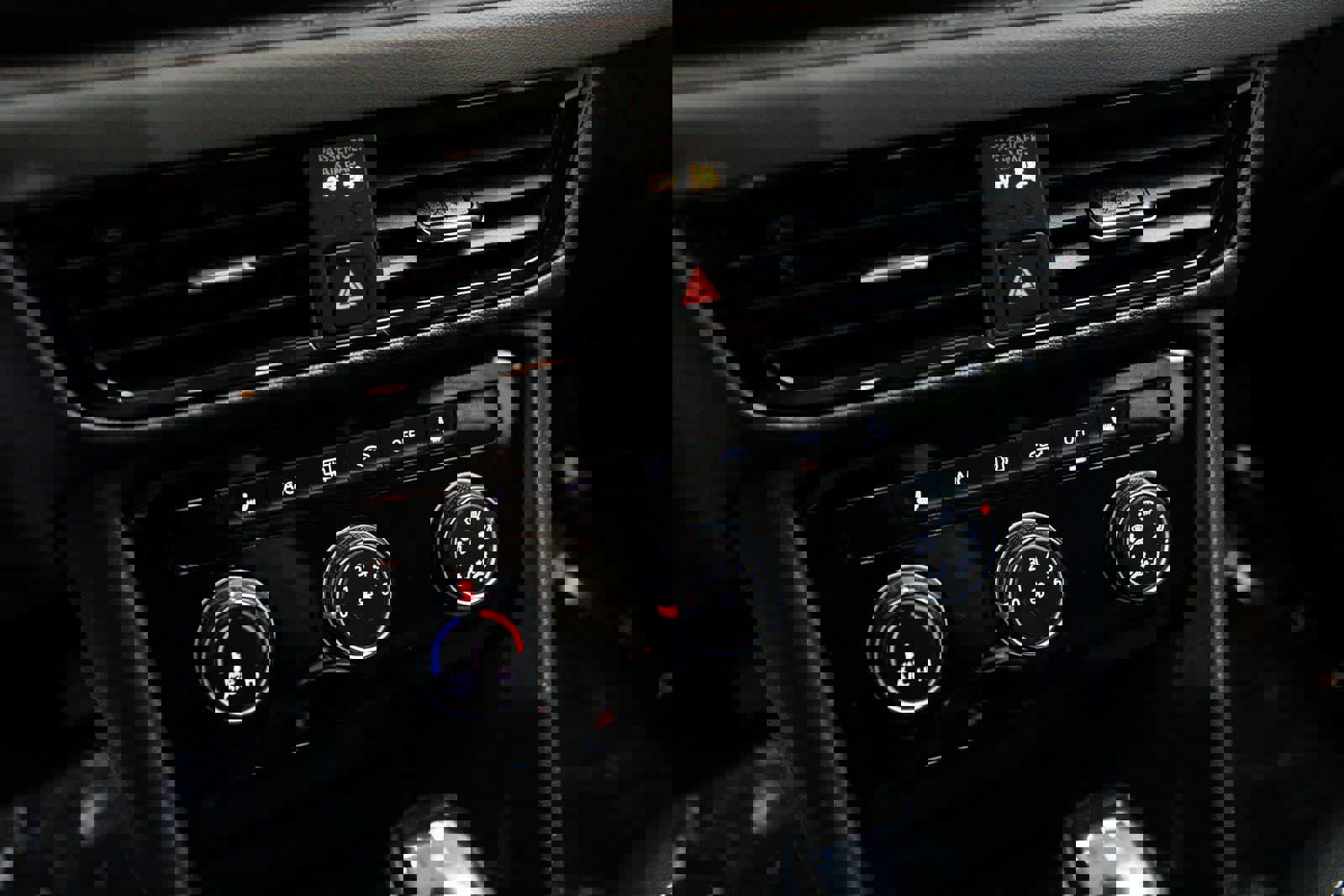 Used 2023 Volkswagen Taos SE image 21