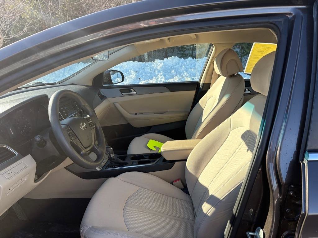 Used 2015 Hyundai Sonata SE FWD image 10