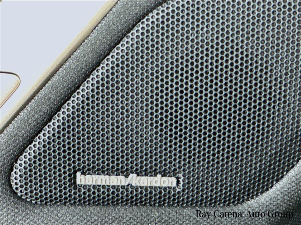 Used 2025 BMW iX xDrive50 w/ Premium Package image 19