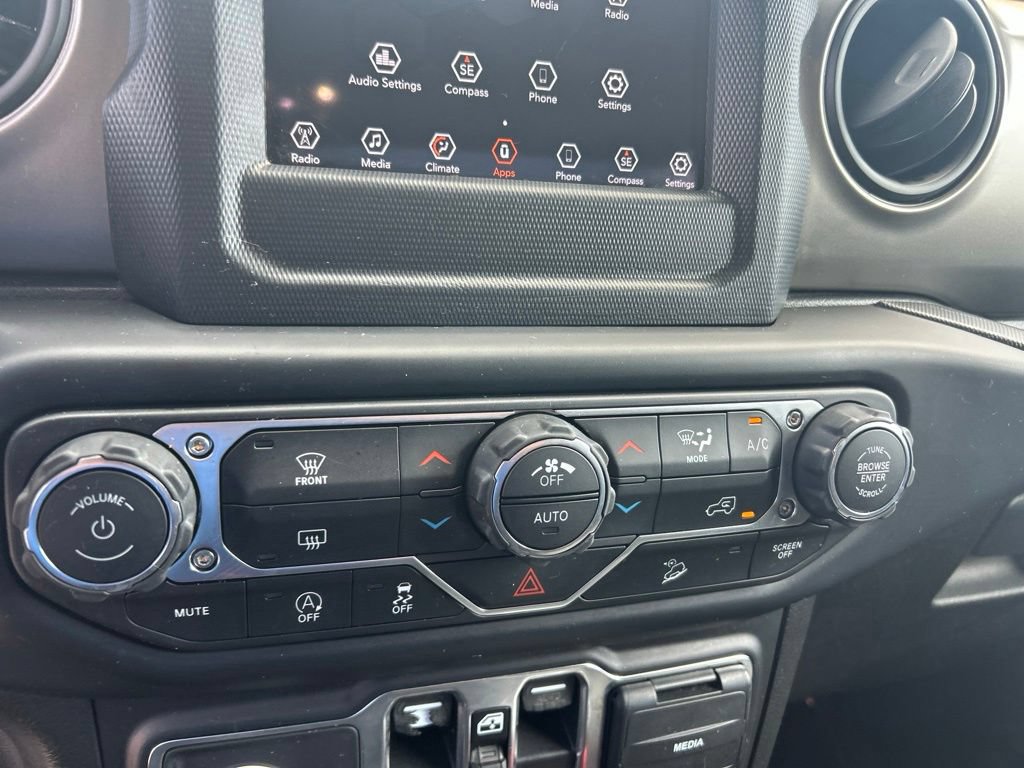 Used 2019 Jeep Wrangler Unlimited Sport S AWD/4WD image 36