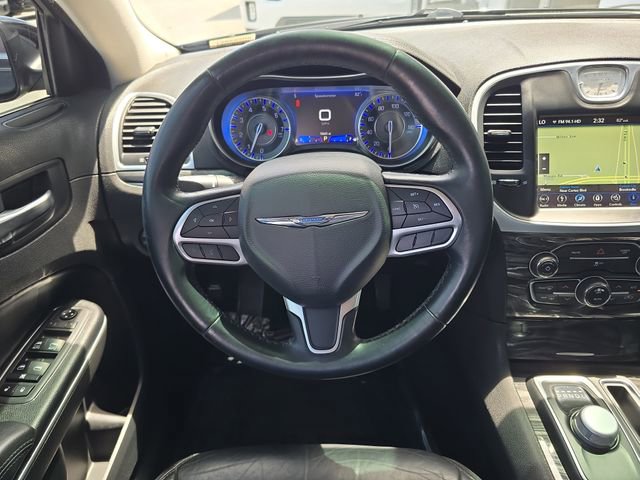 Used 2019 Chrysler 300 Touring L w/ Quick Order Package 22F image 12