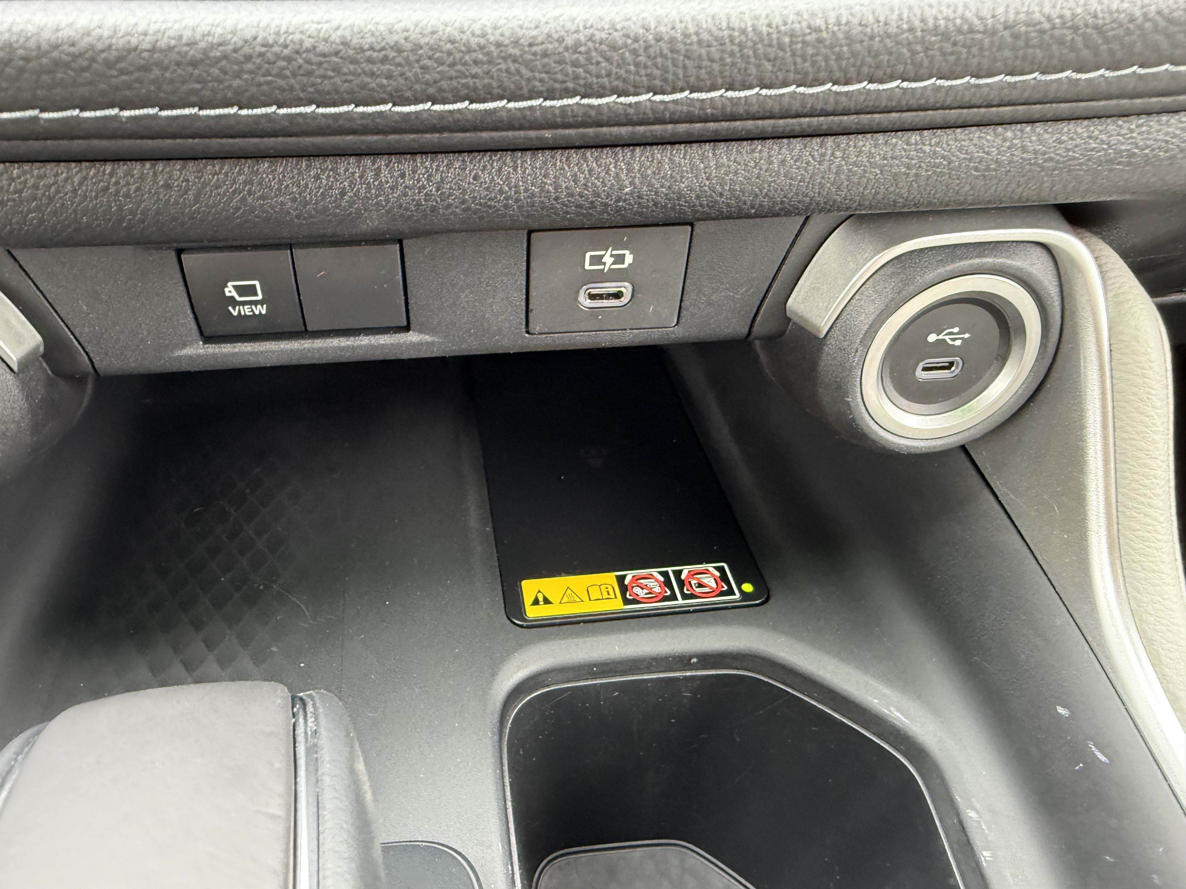 Certified 2024 Toyota Grand Highlander AWD image 25