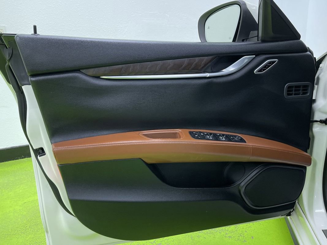 Used 2018 Maserati Ghibli S Q4 image 17