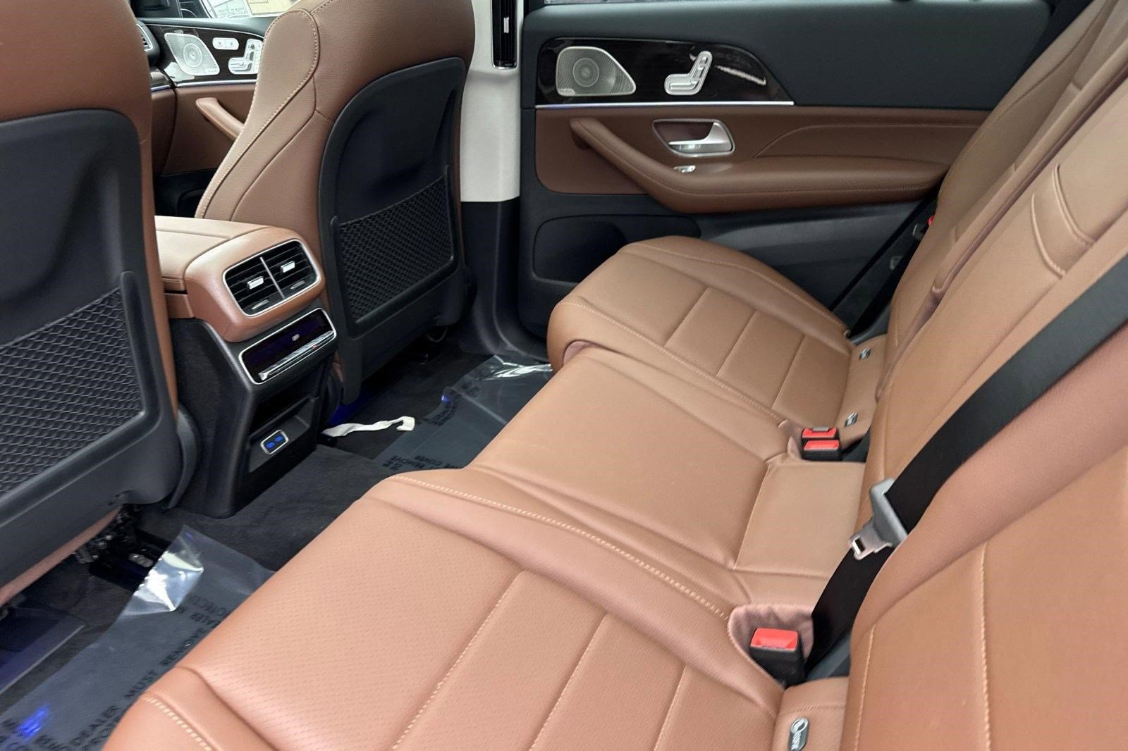 Used 2026 Mercedes-Benz GLS 450 4MATIC image 21