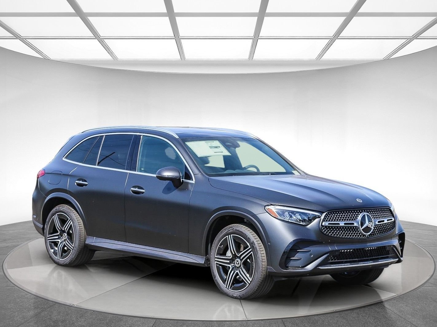 New 2026 Mercedes-Benz GLC 350e 4MATIC image 5