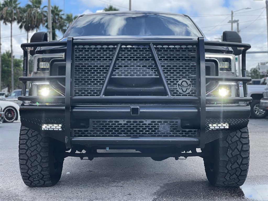 Used 2020 Ford F350 Platinum w/ FX4 Off-Road Package AWD/4WD image 8