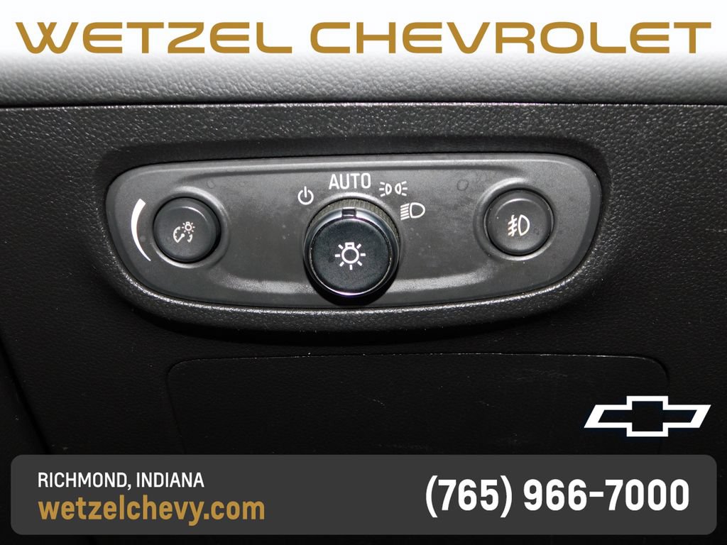 Used 2023 Buick Encore GX Preferred w/ Cold Weather Comfort Package AWD/4WD image 27