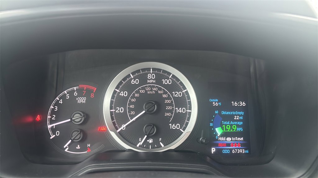 Used 2021 Toyota Corolla LE image 18