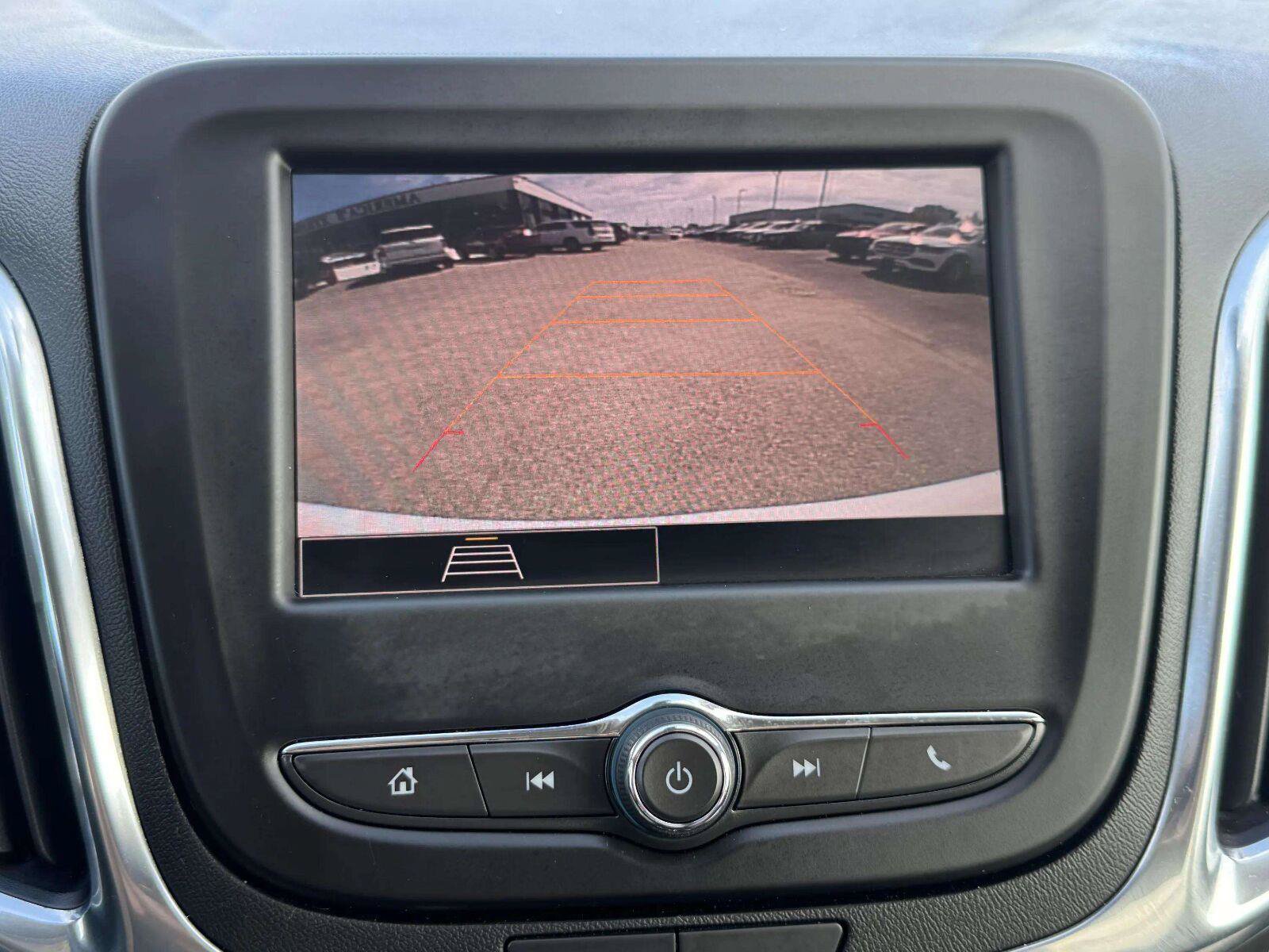 Used 2023 Chevrolet Equinox LT FWD image 29