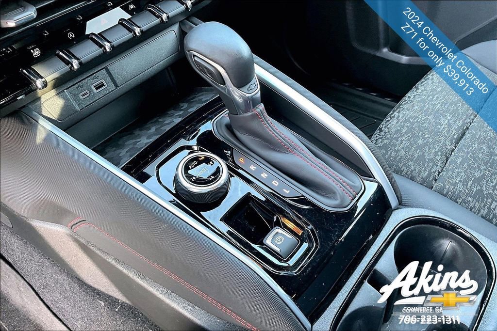 Used 2024 Chevrolet Colorado Z71 w/ Advanced Trailering Package image 15