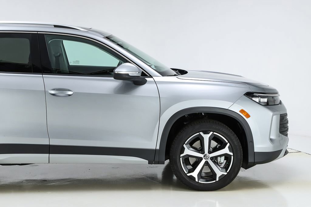 New 2026 Volkswagen Tiguan SE image 51