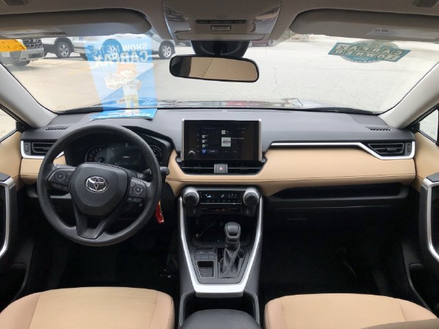Used 2025 Toyota RAV4 LE FWD image 15