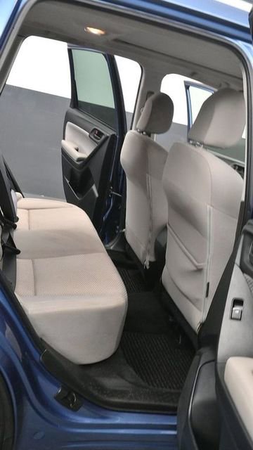 Used 2018 Subaru Forester 2.5i Premium image 12