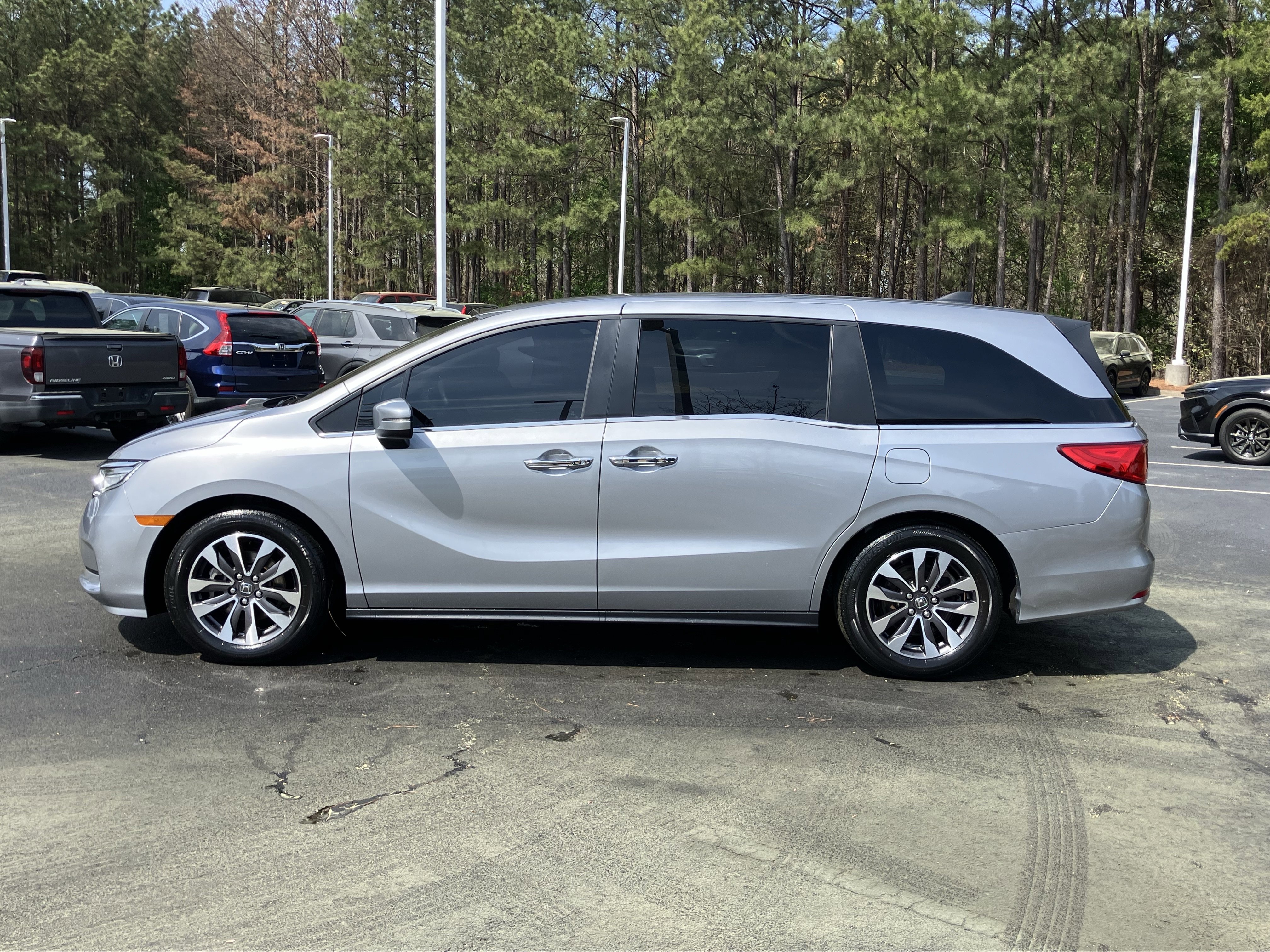Used 2023 Honda Odyssey EX-L image 7