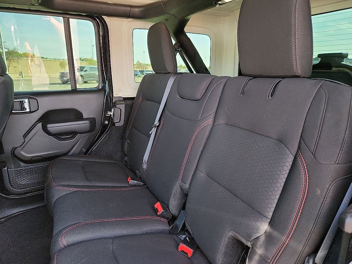 Used 2023 Jeep Wrangler Unlimited Rubicon image 5