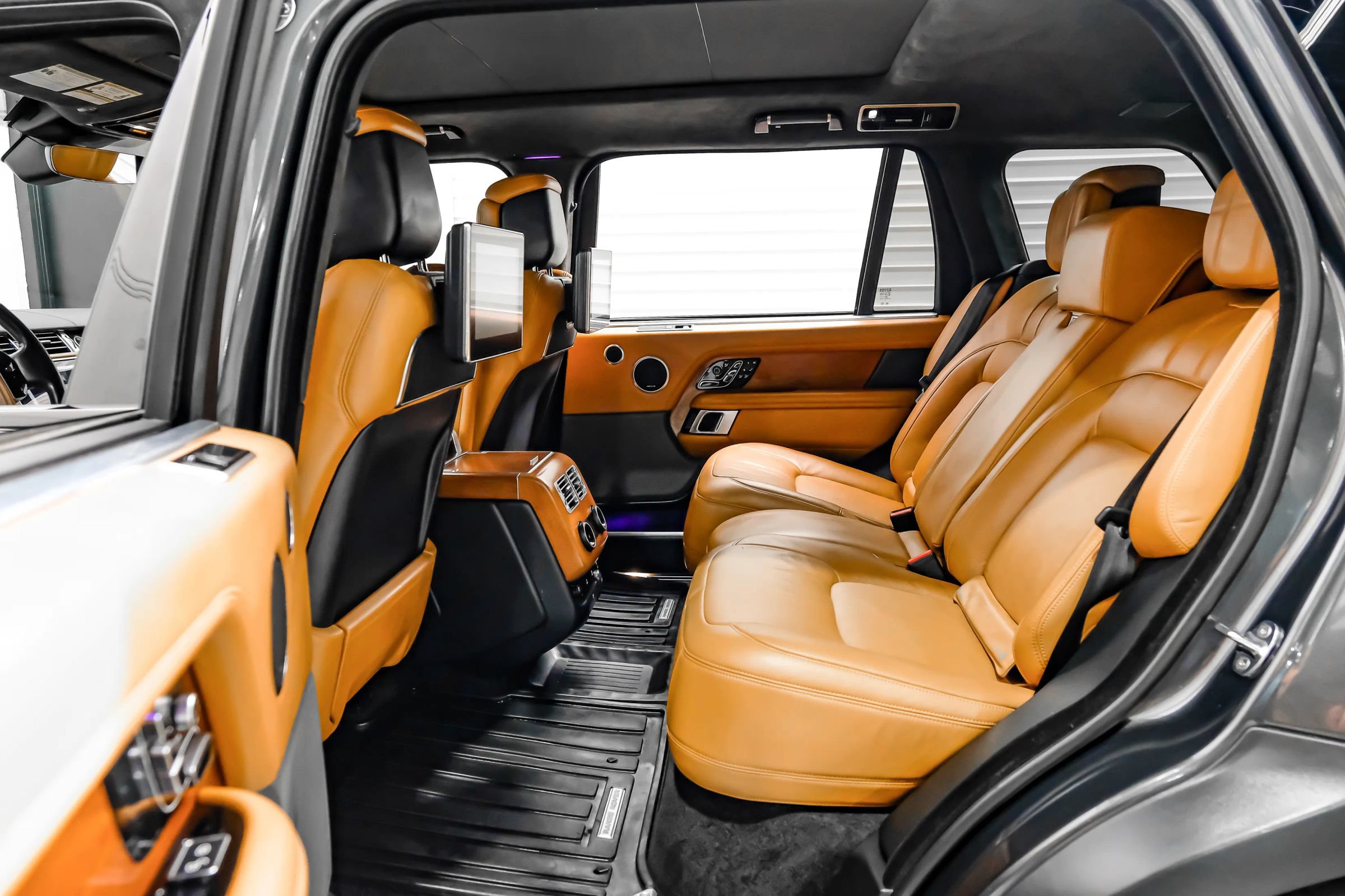 Used 2019 Land Rover Range Rover Long Wheelbase Autobiography AWD/4WD image 47
