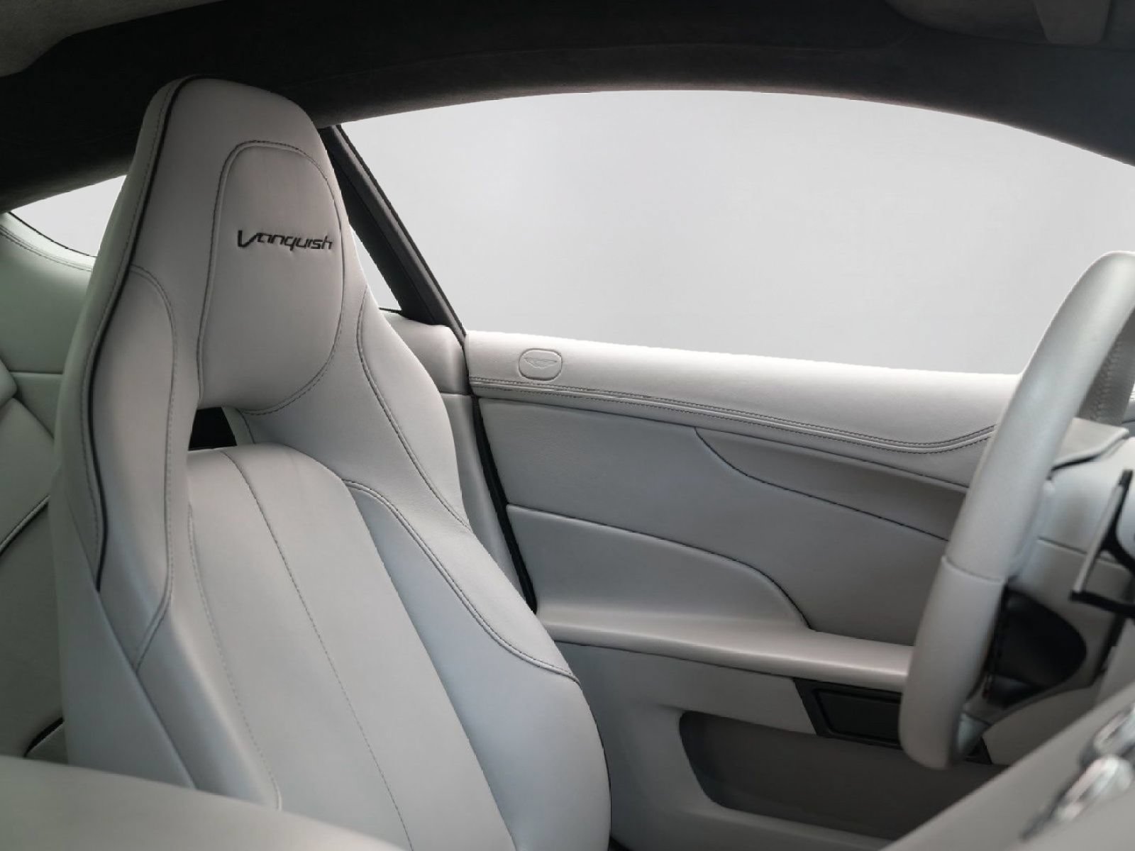 Used 2016 Aston Martin Vanquish Coupe RWD image 27