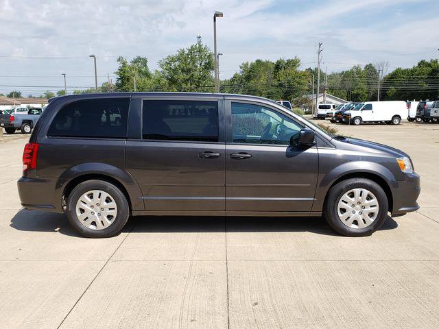 Used 2017 Dodge Grand Caravan SE w/ Power Window Group FWD image 7