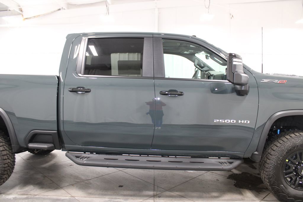 New 2026 Chevrolet Silverado 2500 ZR2 image 11