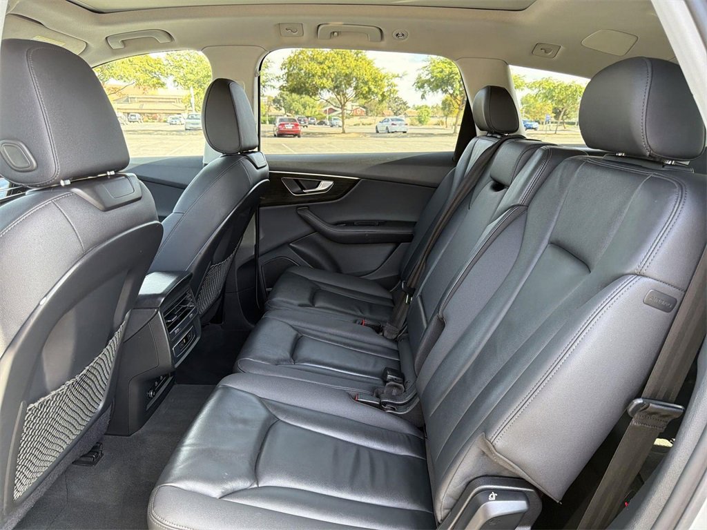 Used 2023 Audi Q7 3.0T Premium Plus image 25