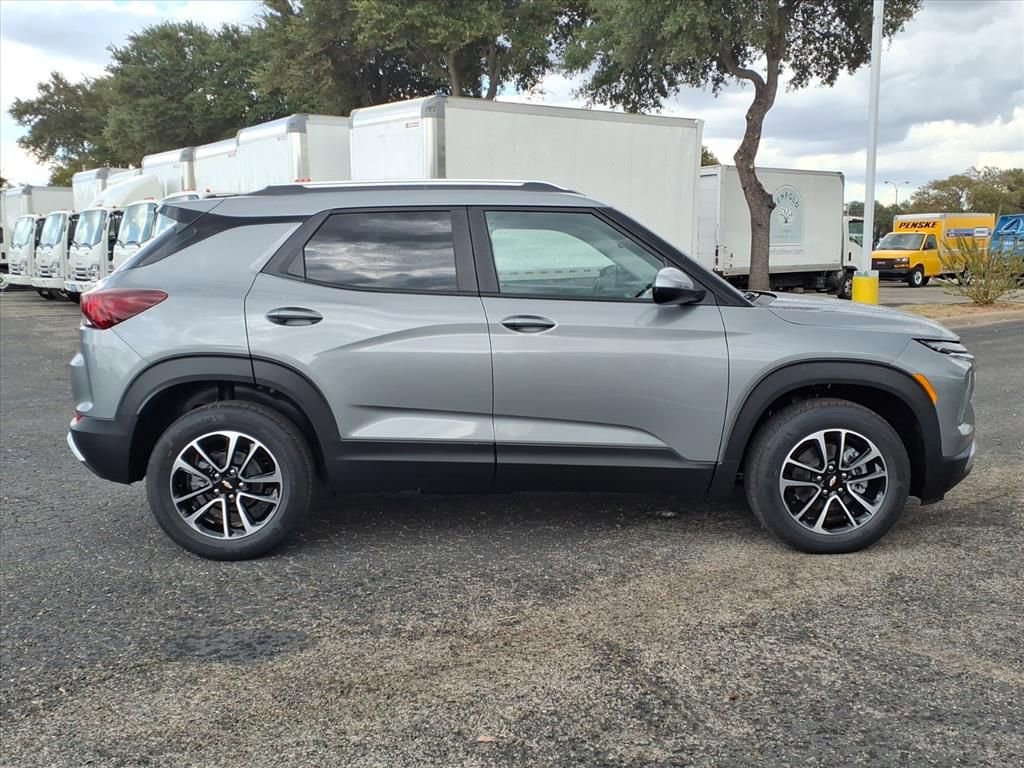 New 2026 Chevrolet TrailBlazer LT w/ Convenience Package image 3
