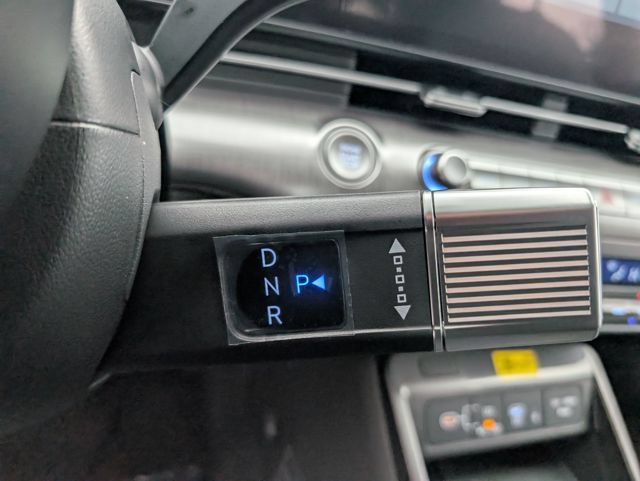 New 2026 Hyundai Kona Limited FWD image 23