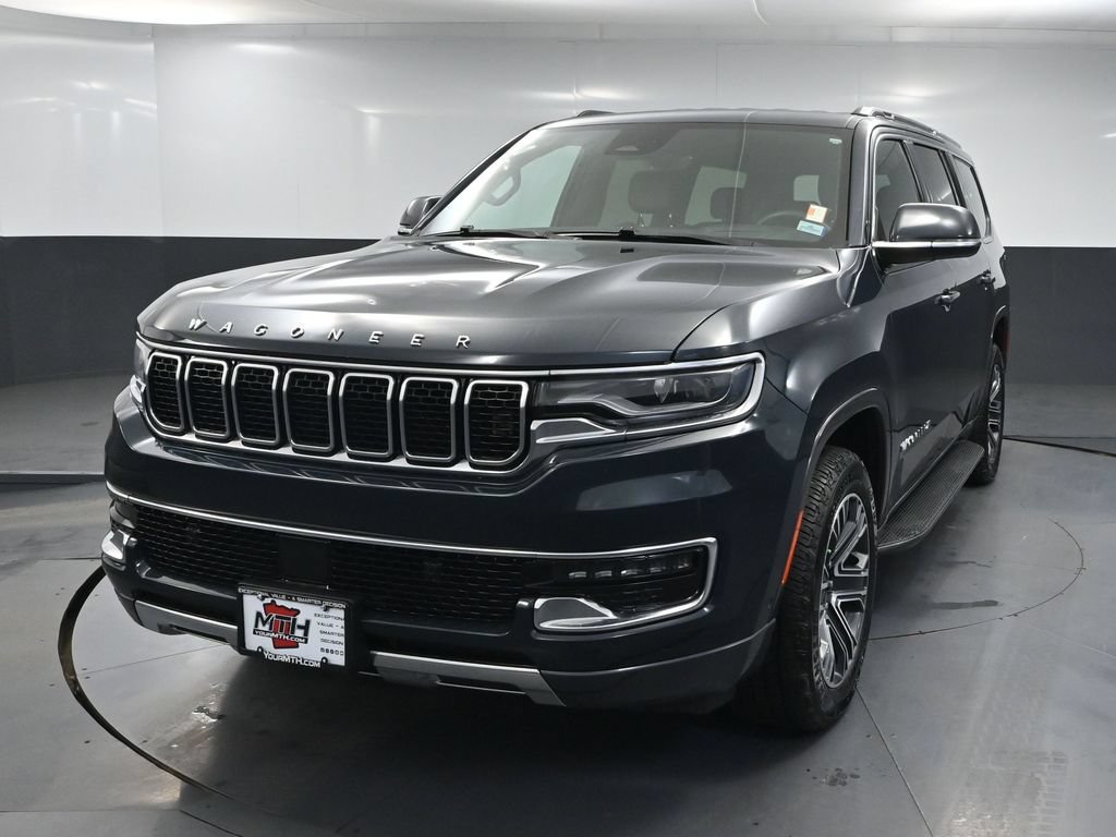 Used 2022 Jeep Wagoneer Series III AWD/4WD image 11