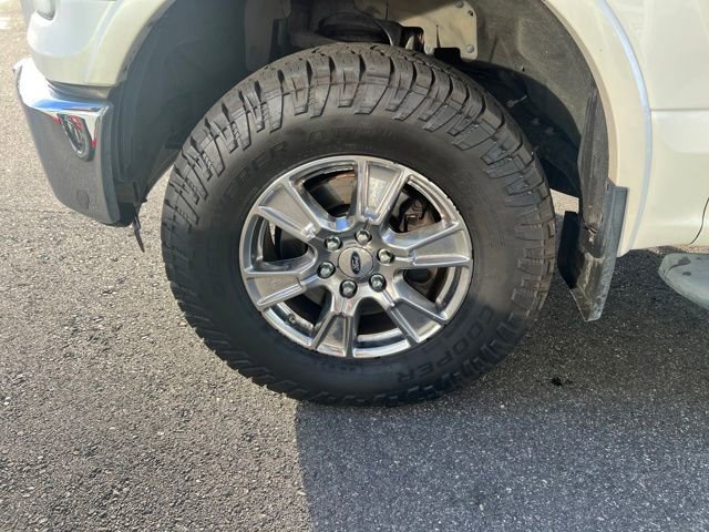 Used 2015 Ford F150 Lariat w/ Equipment Group 502A Luxury image 23