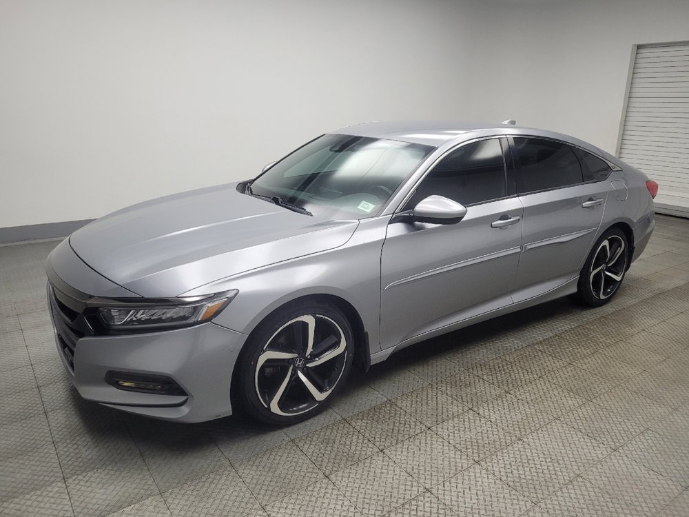 Used 2018 Honda Accord Sport image 2