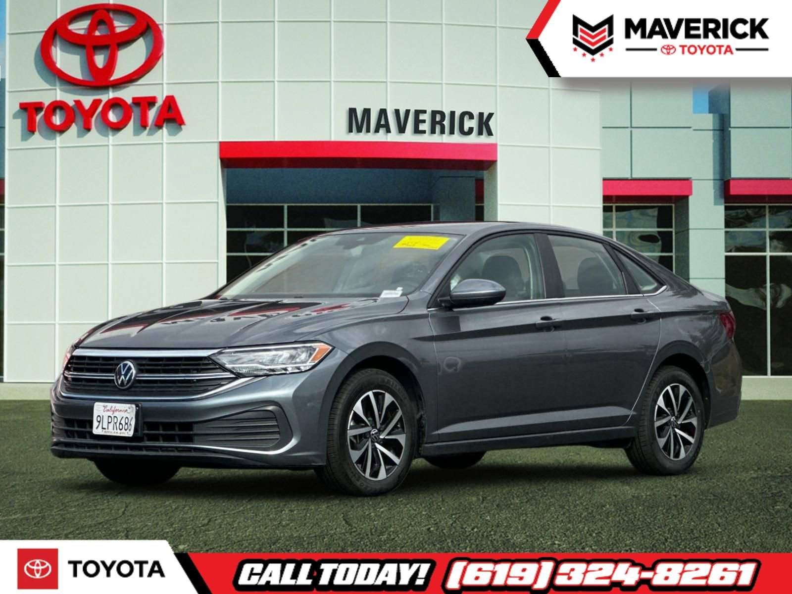 Used 2024 Volkswagen Jetta S image 1