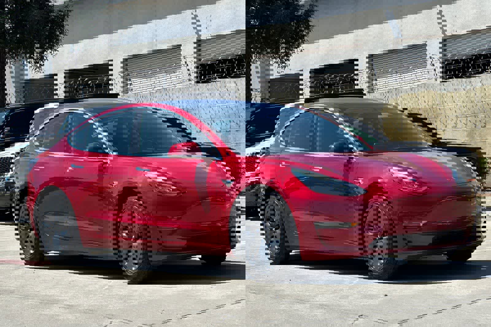 Used 2018 Tesla Model 3 Mid Range RWD image 10