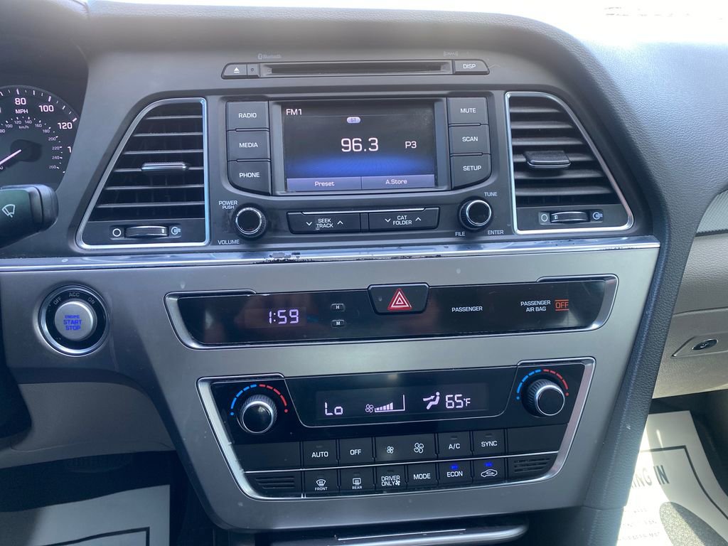 Used 2016 Hyundai Sonata SE image 18