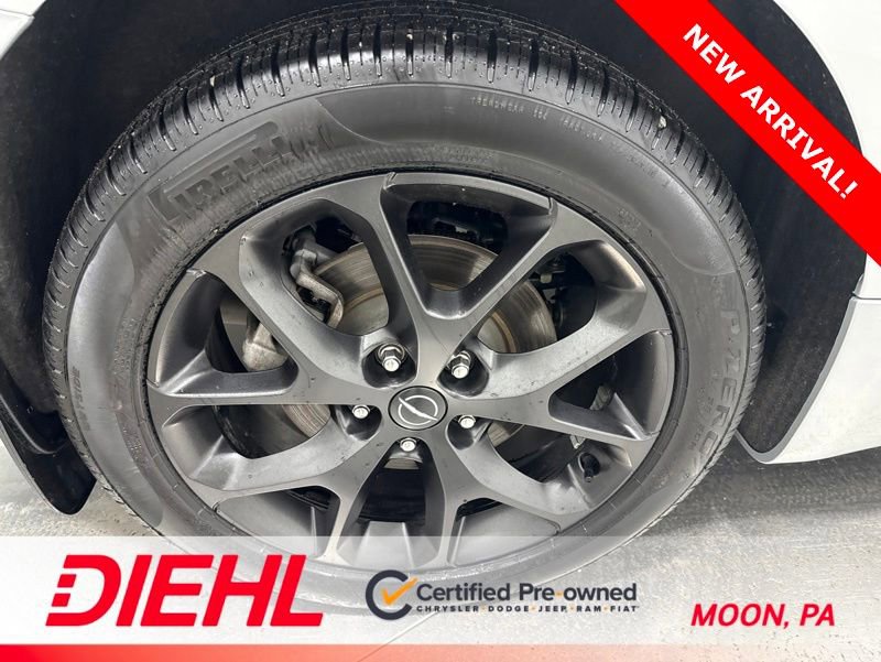 Used 2026 Chrysler Pacifica Limited w/ S Appearance Package AWD/4WD image 8